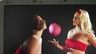 被深顶得说不出话熟女大姐姐微信诱惑我